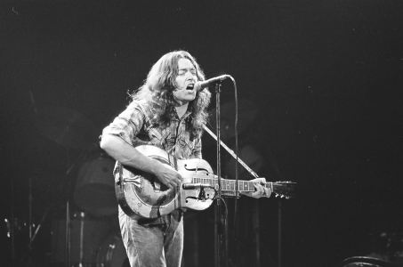 Rory Gallagher c1979 Manchester by Steve Smith (2)
