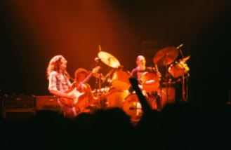 Rory Gallagher c1979 Manchester by Steve Smith (20)
