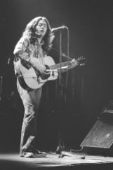 Rory Gallagher c1979 Manchester by Steve Smith (3)