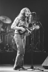 Rory Gallagher c1979 Manchester by Steve Smith (9)